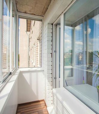 Остекление балконов в Домодедово